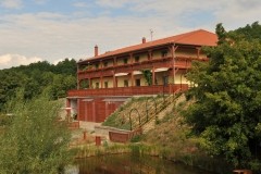 Image of 捷克共和国出售精品酒庄和酒店